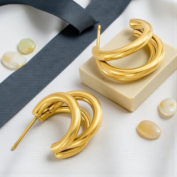 π Modern Muse Triple Hoop Timeless Earrings 18K Gold Plated Stainless Steel - Picture 7 of 10